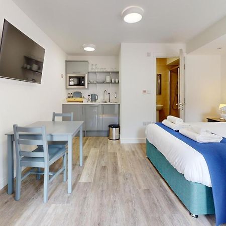 Bicester Court Exterior photo
